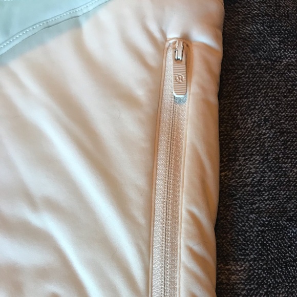 LULULEMON pullover - Picture 2 of 3